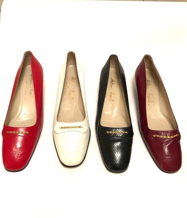 HELENE ARPELS (AS IN VAN CLEEF ARPELS) BURGUNDY LEATHER SHOES WITH GOLD CHAIN ACCENT - Image 7