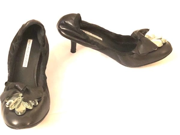 VERA WANG LAVENDER, BLACK LEATHER AND CRYSTALS ACCENTS SHOES, SIZE 8.5M EU 40 - Image 10