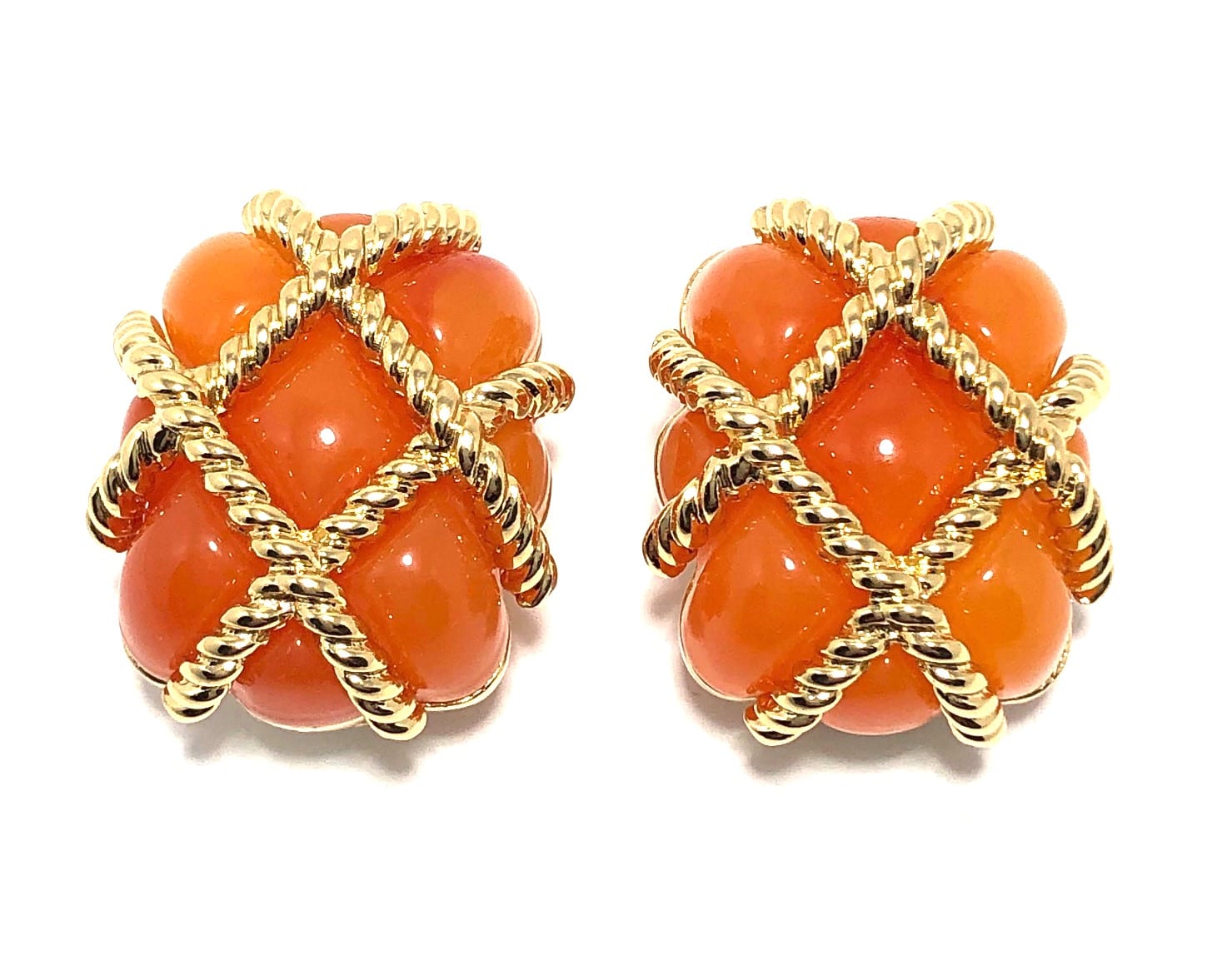KENNETH JAY LANE, GOLD ROPE QUILTED AMBER RESIN CLIP EARRINGS