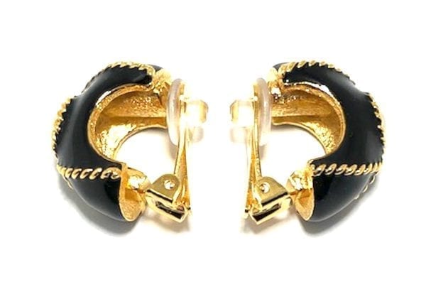 KENNETH JAY LANE, GOLD AND BLACK ENAMEL CLIP EARRING WITH PEARL CABOCHON ACCENTS, GORGEOUS!! - Image 2