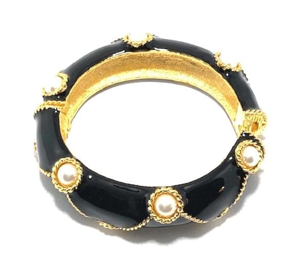 KENNETH JAY LANE, GOLD AND BLACK ENAMEL CLIP EARRING WITH PEARL CABOCHON ACCENTS, GORGEOUS!! - Image 4