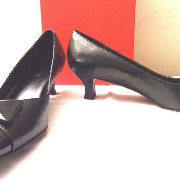 vaneli black pumps